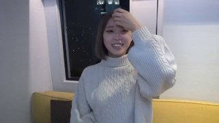 Alexis Crystals的三人肛交冒险。